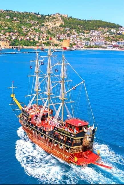 Alanya: Biggest Pirate Boat Tour with Soft Drinks and Lunch