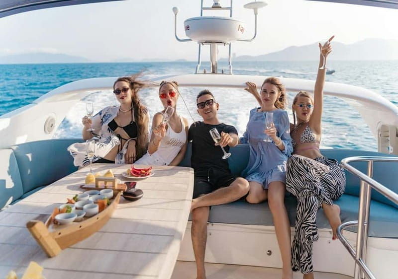 Alanya/Side/Belek:Luxury yacht tour for your special moments - Good To Know