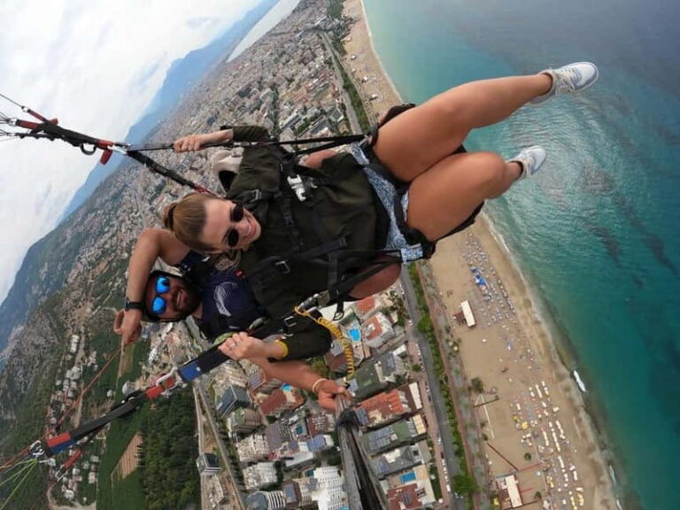 Alanya: Tandem Paragliding Experience with Video Option
