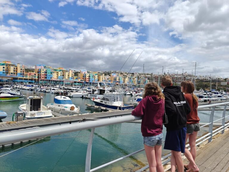 Albufeira: Albufeira Marina & west coast Tour 1.5h