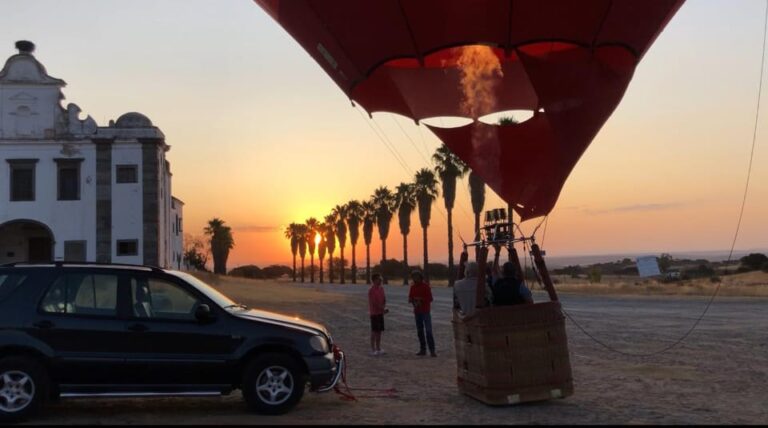 Alentejo: Private Hot Air Balloon Sunrise Flight