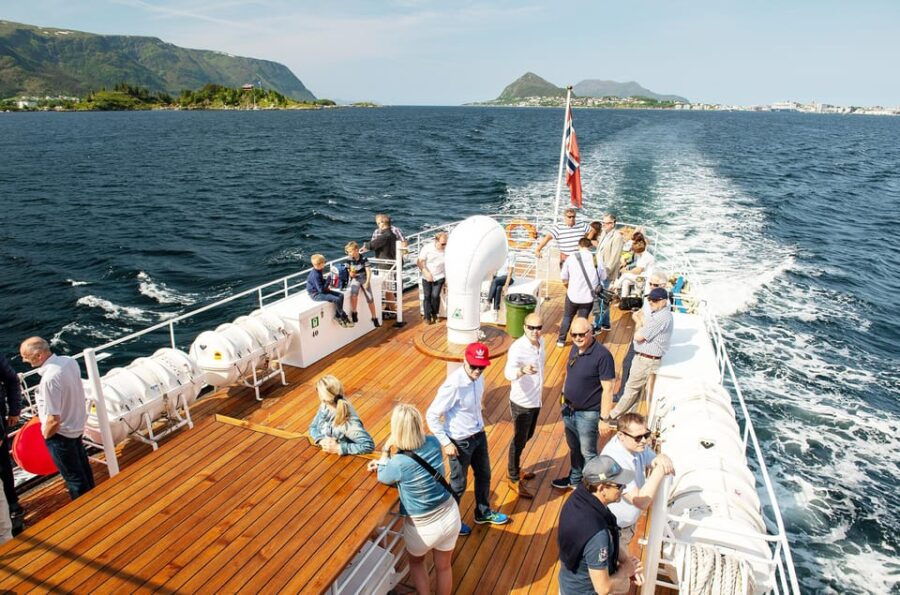 Ålesund-Geiranger-Ålesund Fjord Tour (2 hours in Geiranger) - The Itinerary Breakdown: What You Can Expect