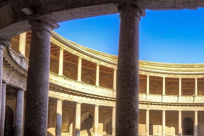 Alhambra Private Tour: Nasrid Palaces, Alcazaba and Generalife