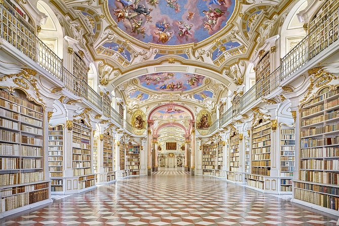 Alpine Hallstatt Day Trip from Vienna incl. Admont Abbey Visit