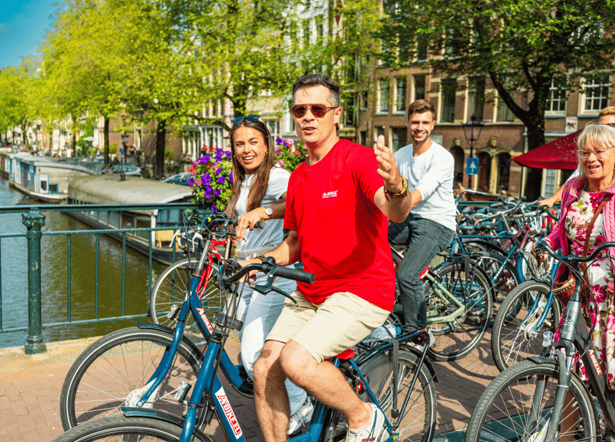 Amsterdam: 2.5-Hour Bike Tour - Why Choose a Bike Tour in Amsterdam?