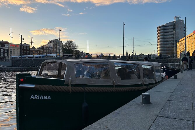 Amsterdam: 90 min Kings Day Boat Party with Unlimited Drinks