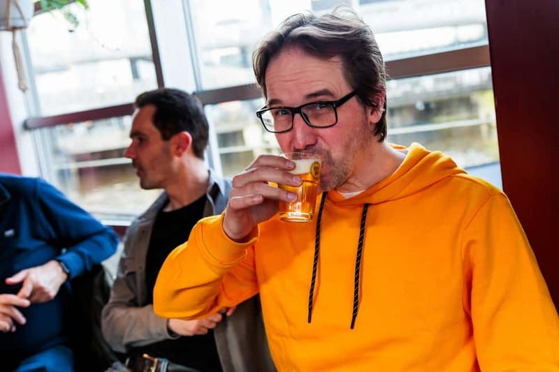 Amsterdam: Dutch Craft Beer Tasting with cheese and snacks - Good To Know