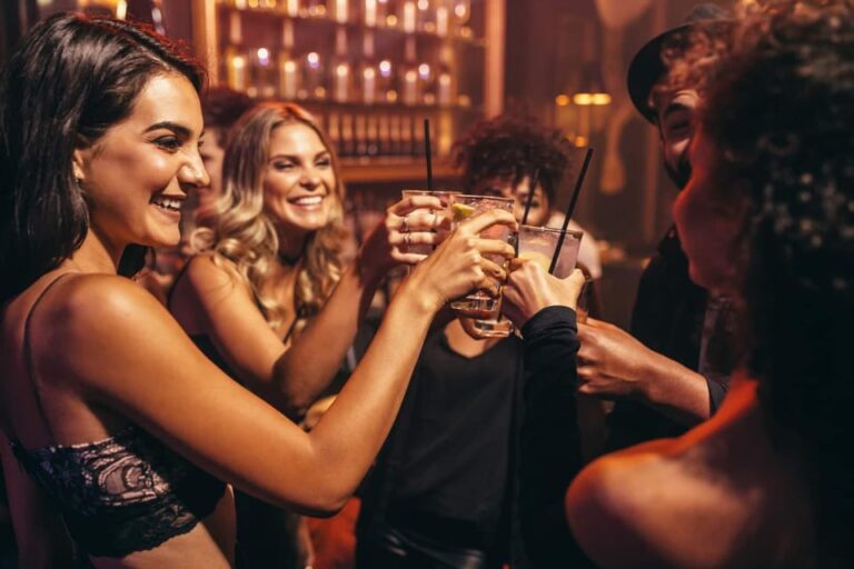 Amsterdam: Ludwig’s Hidden Speakeasy Cocktail VIP Tour