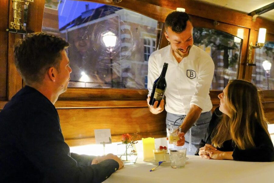 Amsterdam: Luxury Saloon Boat Cruise with 3-Course Dinner - A Detailed Look at the Experience