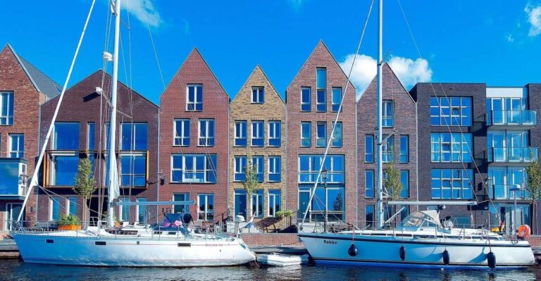 Amsterdam to Haarlem: Private Day-Trip Experience