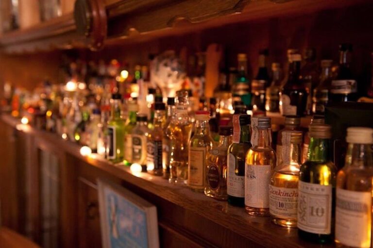 Amsterdam’s Brews & Tales – Discover Delicious Craft Beers