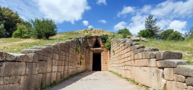 Ancient Corinth, Mycenae & snorkelling in sunken city
