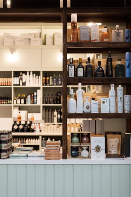 Ancient Gold. Premium Greek Olive Oil Tasting at Olicatessen - An In-Depth Look at the Experience