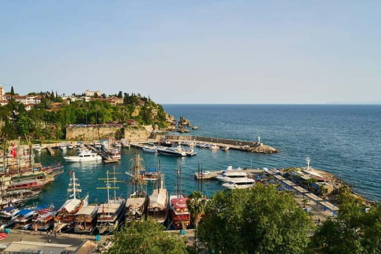Antalya: 2-hourYachtTour toLowerDudenFalls with audionfo