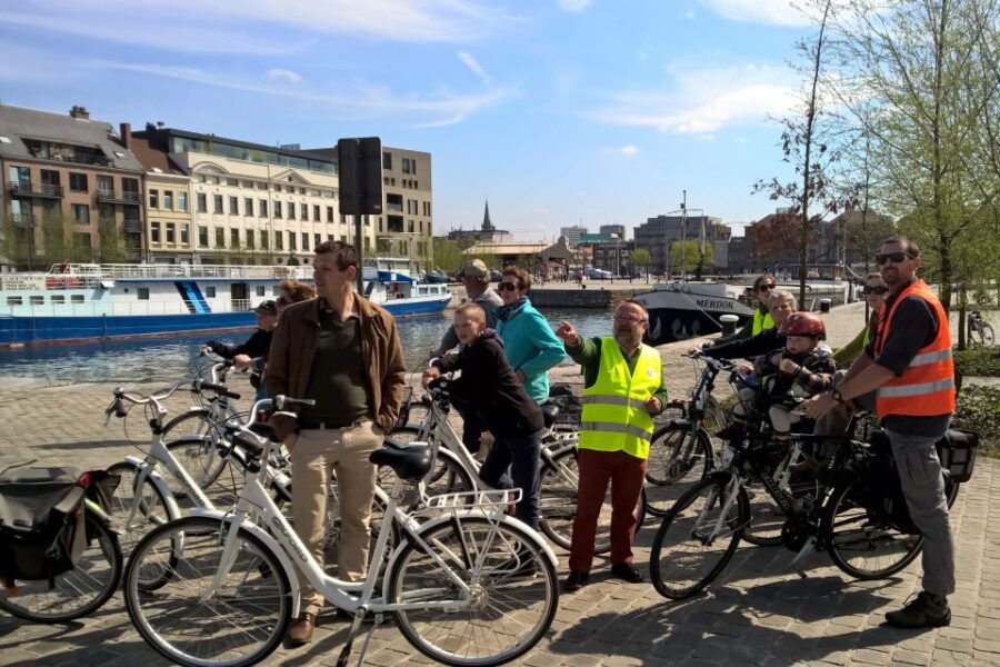 Antwerp: City Highlights Guided Bike Tour - Why Choose the Antwerp Guided Bike Tour?