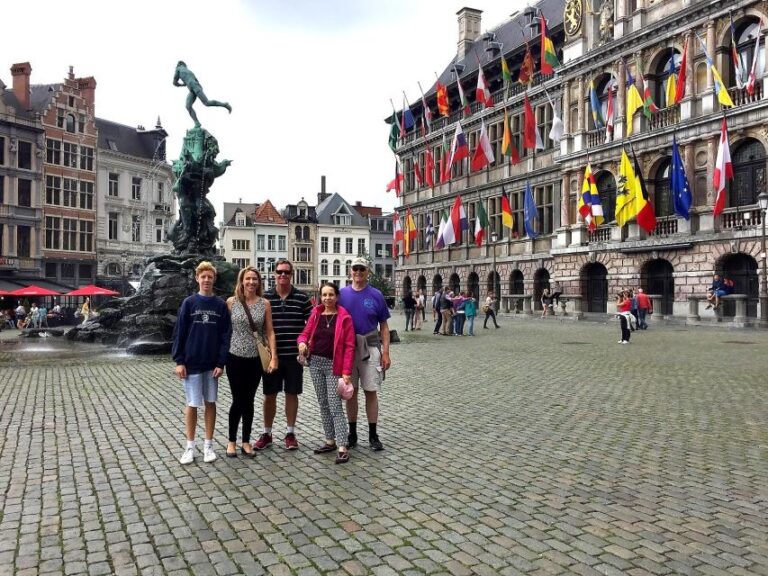 Antwerp: City Highlights Walking Tour