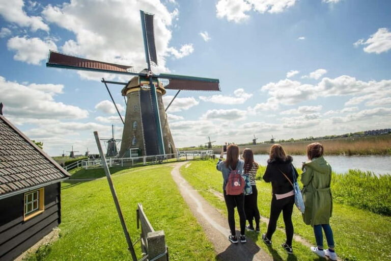 Antwerp: Full-day Holland Guided Keukenhof & Kinderdijk Tour
