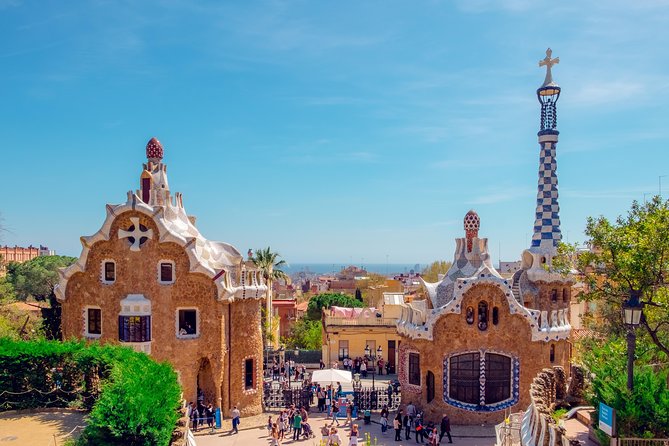 Architectural Barcelona: Private Tour with a Local Expert