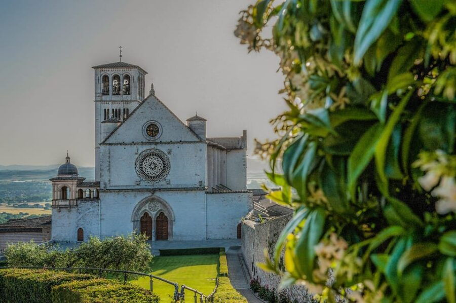 Assisi City Tour with St. Francis Basilica and Porziuncola - Discovering Assisi: An Authentic and Practical Walk Through History