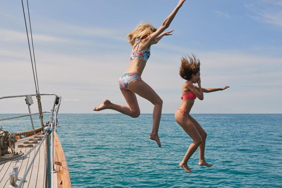 Athens: 3-Hour Sunset Cruise with Swim Stop, Snacks & Drinks - An In-Depth Look at the Experience