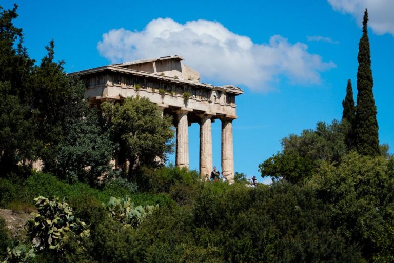 Athens: Acropolis Museum Ticket with Audio Guide