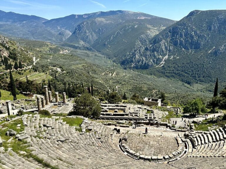 Athens: Mystic Delphi Private Tour
