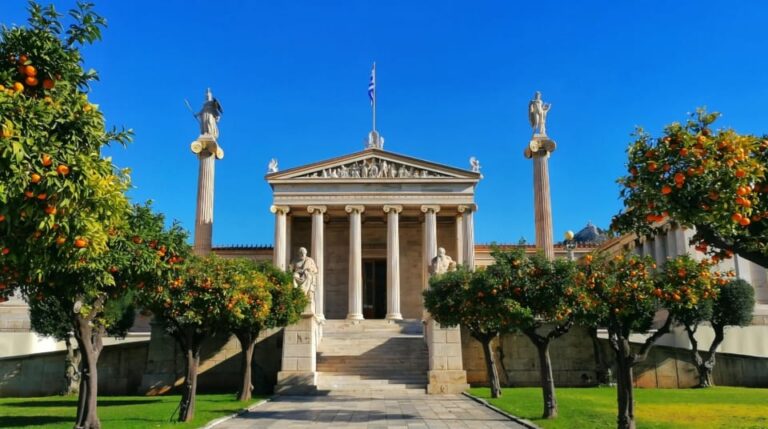 Athens: Private Half-Day Sightseeing Tour with Lunch