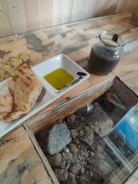 Athens: Stoic Philosophy and Wine - The Experience in Detail