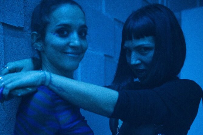 Barcelona Underground Clubbing Experience with Locals