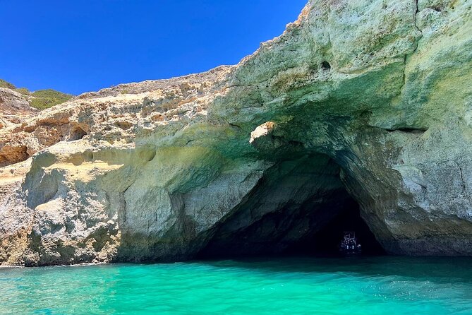 Benagil Caves & Praia da Marinha with multilingual guide - A Deep Dive into the Tour Experience