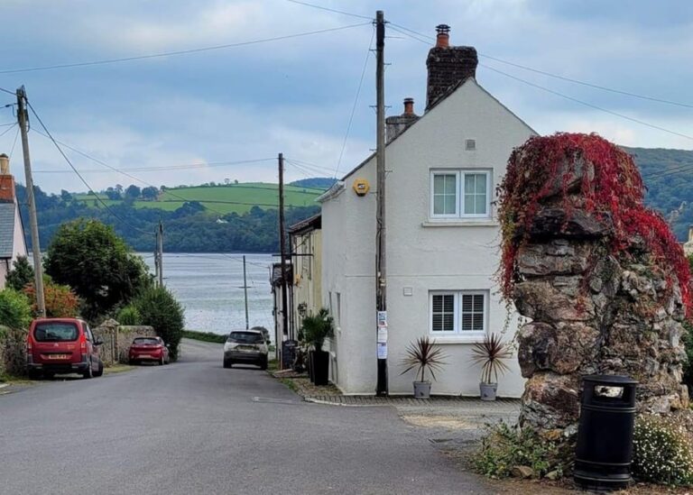 Bere Ferrers: Guided Walk to Tamerton Foliot