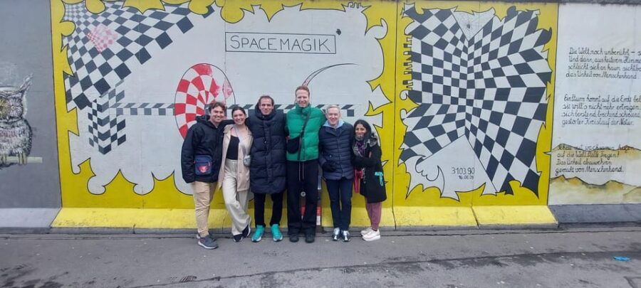 Berlin: Berlin Wall & East Side Gallery Walking Tour - An In-Depth Look at the Tour Experience