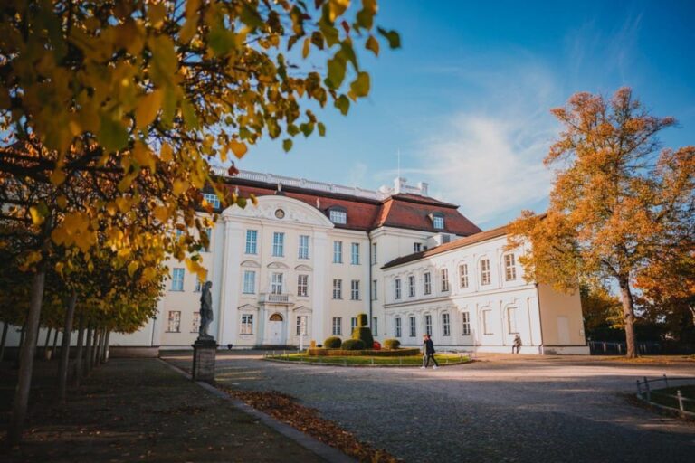 Berlin: Classical concerts in the Köpenick Palace – Aurorasaal