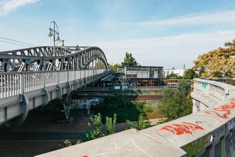 Berlin: Cold War Era History Guided Bike Tour