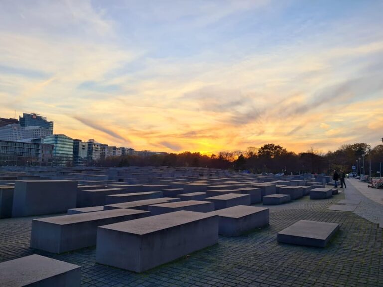 Berlin: Express History Walking Tour