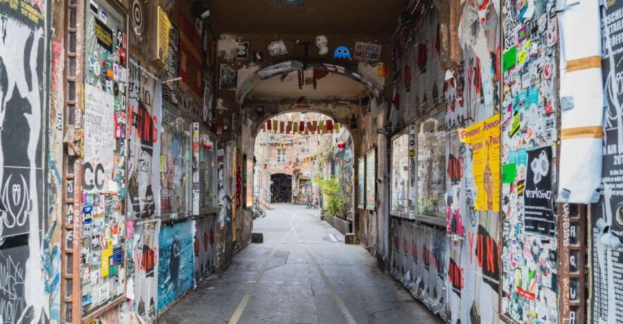 Berlin: Hidden Backyards Guided Walking Tour - A Deep Dive Into the Hidden Corners of Berlin