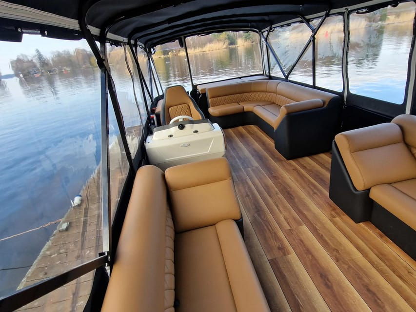Berlin: Luxury Pontoon Kuba Rental - An In-Depth Look at the Müggelsee Luxury Pontoon Experience