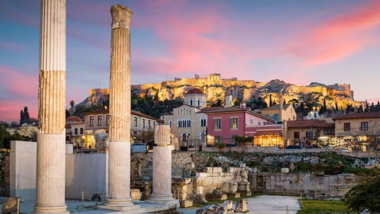 Best of Athens: Private Walking Tour with a Local