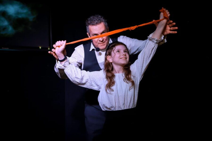 Blackpool: Family Magic Show with Award-Winning Magician - Introduction