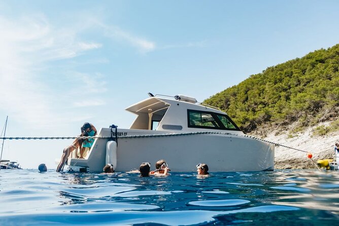 Blue Cave and Hvar 5 Islands full-day Speedboat Tour from Split