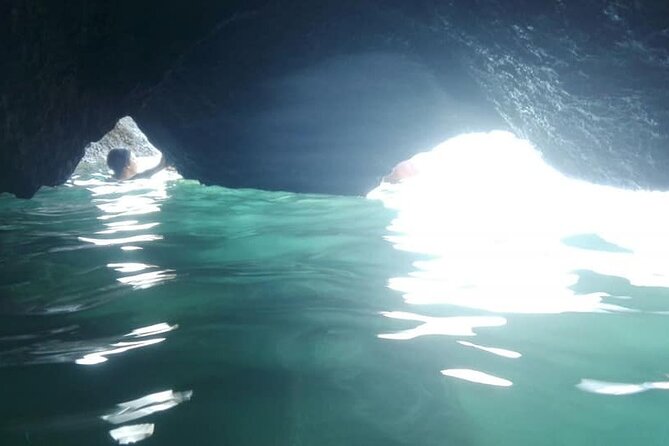 Boat tour of the island of Ischia with lunch and bath - Good To Know