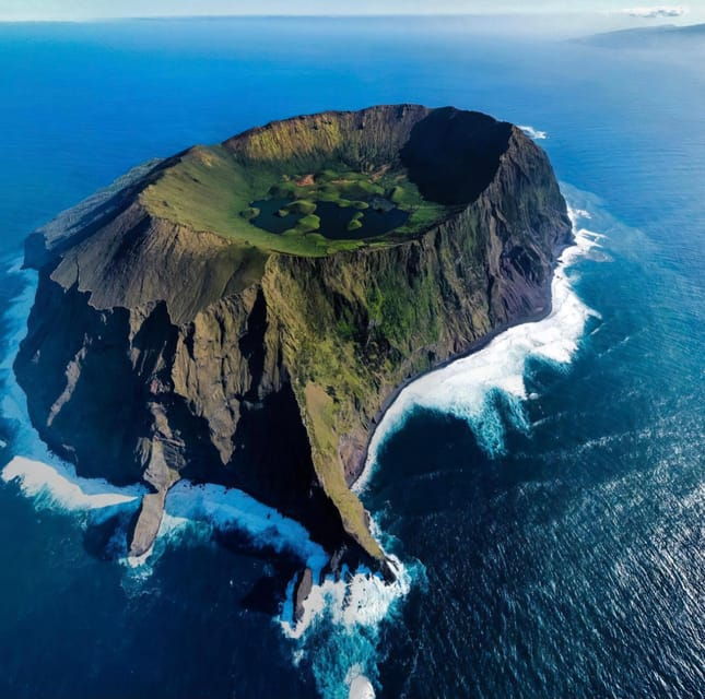 Boat Trip to Corvo and Island Sightseeing Tour