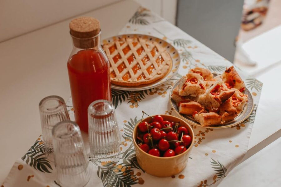 BOLOGNA BRUNCH & JEWELRY: Model your own ring in wax! - What to Expect from the Bologna Brunch & Jewelry Experience