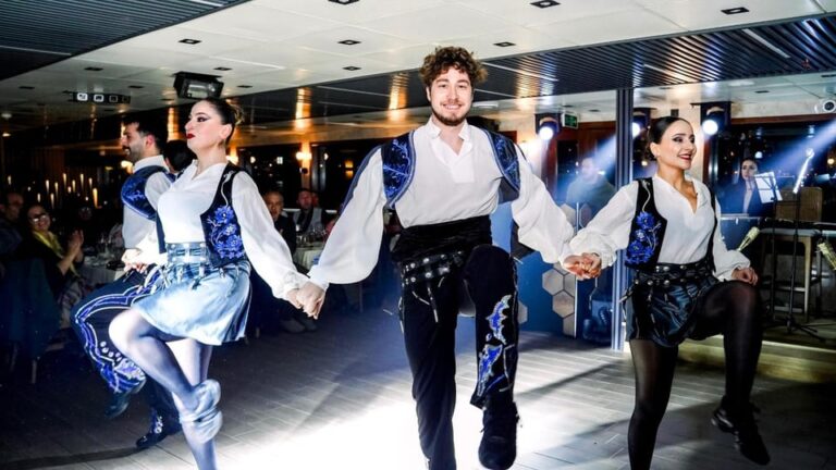 Bosphorus Dinner Cruise & Dance Shows with Private Table