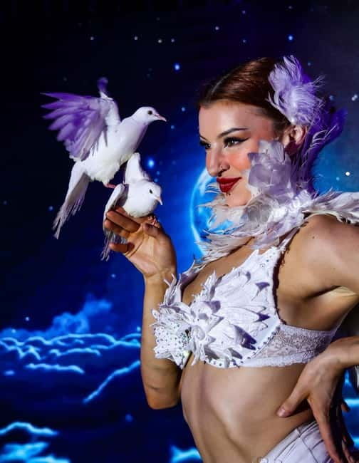 Brighton: Cabaret Carousel Show Ticket - What Is the Brighton Cabaret Carousel Show?