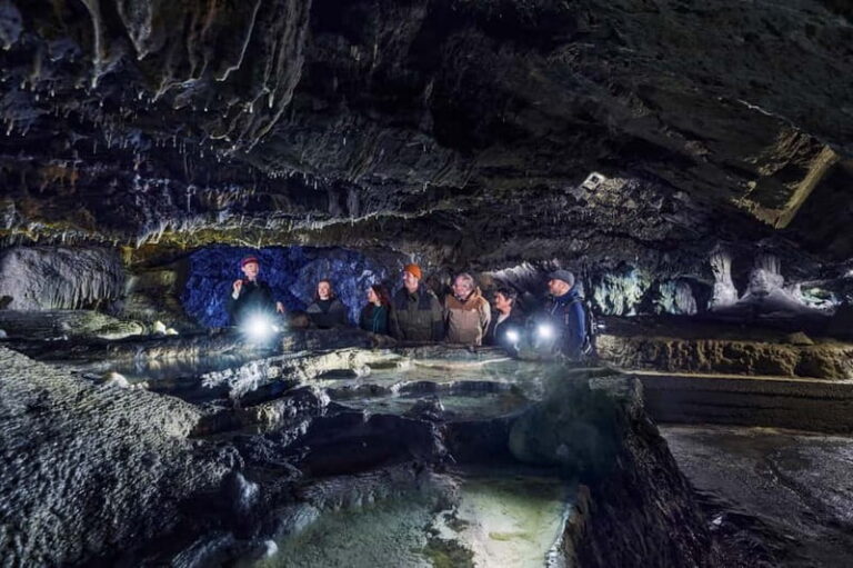 Brussels: Dinant and Cave of Han Guided Full-Day Tour