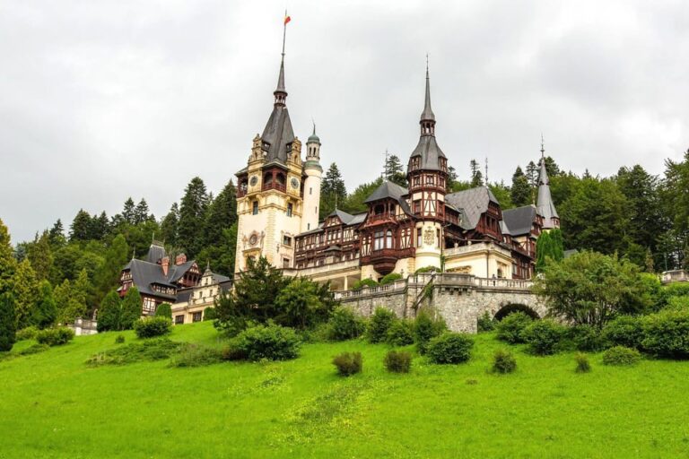 Bucharest: Dracula’s Castle, Peles Castle, & Brasov Old Town
