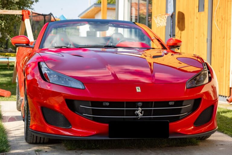Bucharest: Ferrari Driving Experience – SHORT 10min