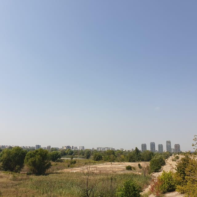 Bucharest: Private Tour with a Local Guide - Discovering Bucharest: What This Tour Offers