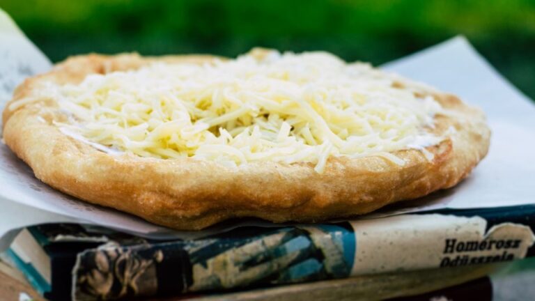 Budapest: Downtown Food Tour